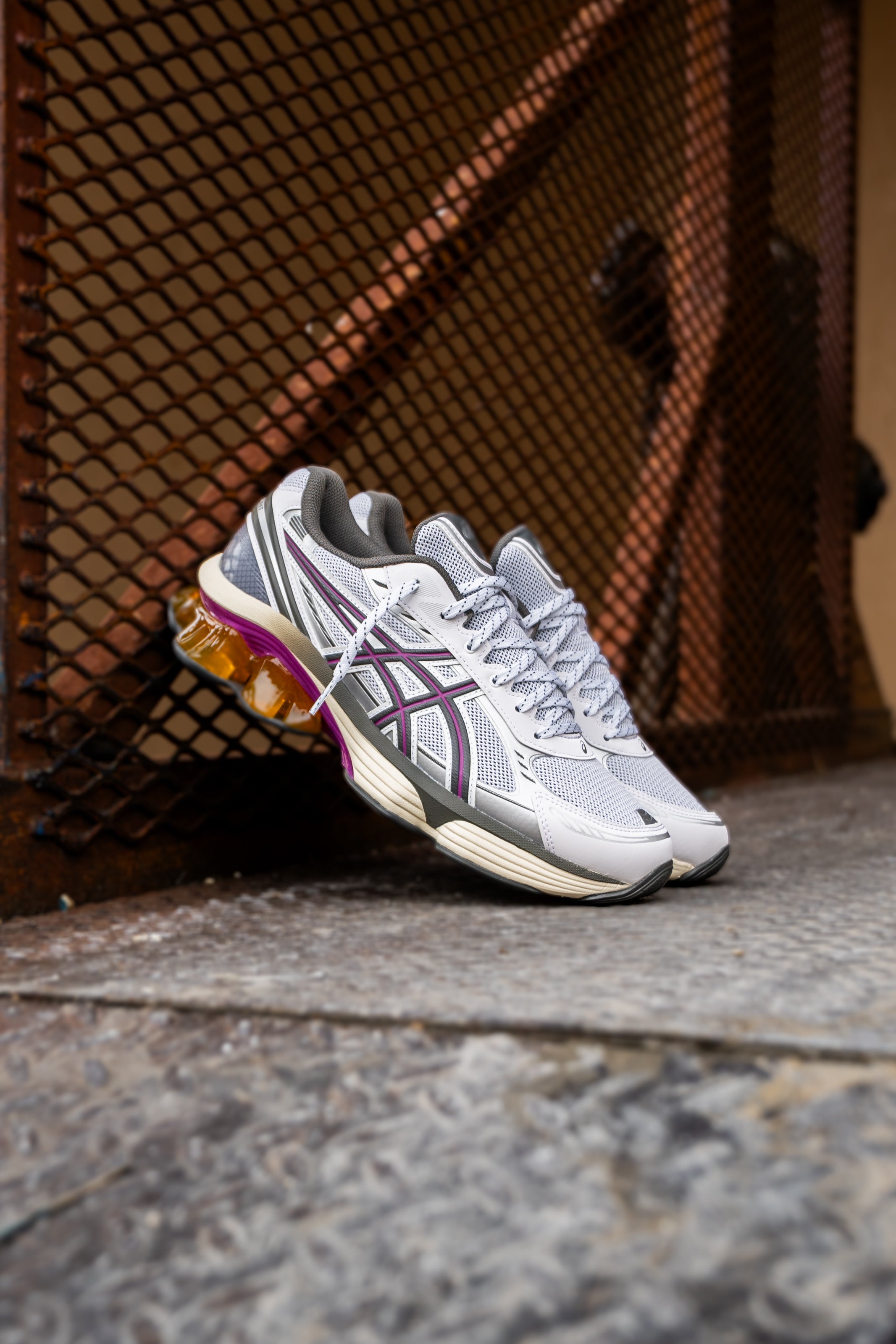 Mens Asics Gel-Kinetic Fluent (White/Truffle Grey) - Asics