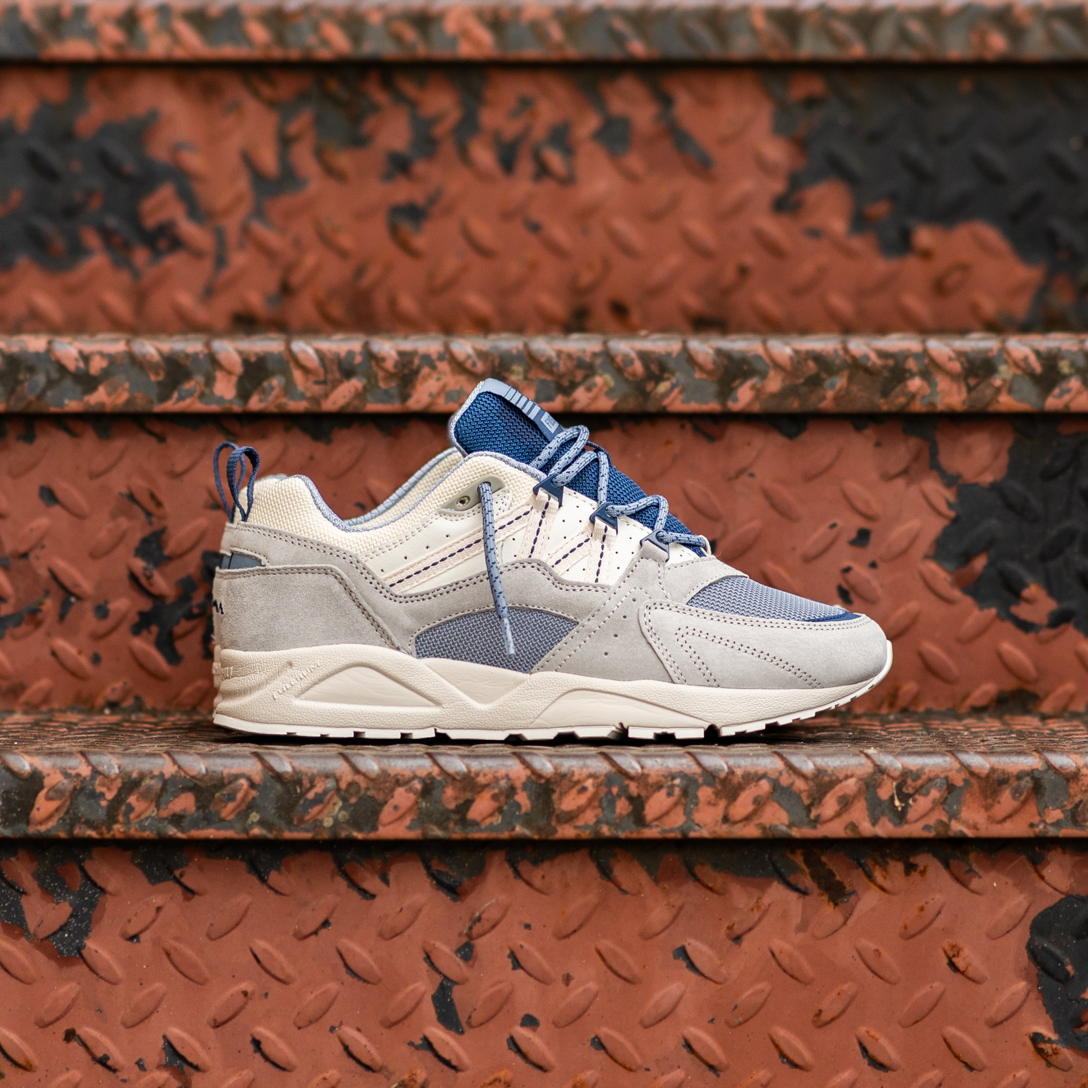 Men's Karhu Fusion 2.0 (Dawn Blue/Ashley Blue)