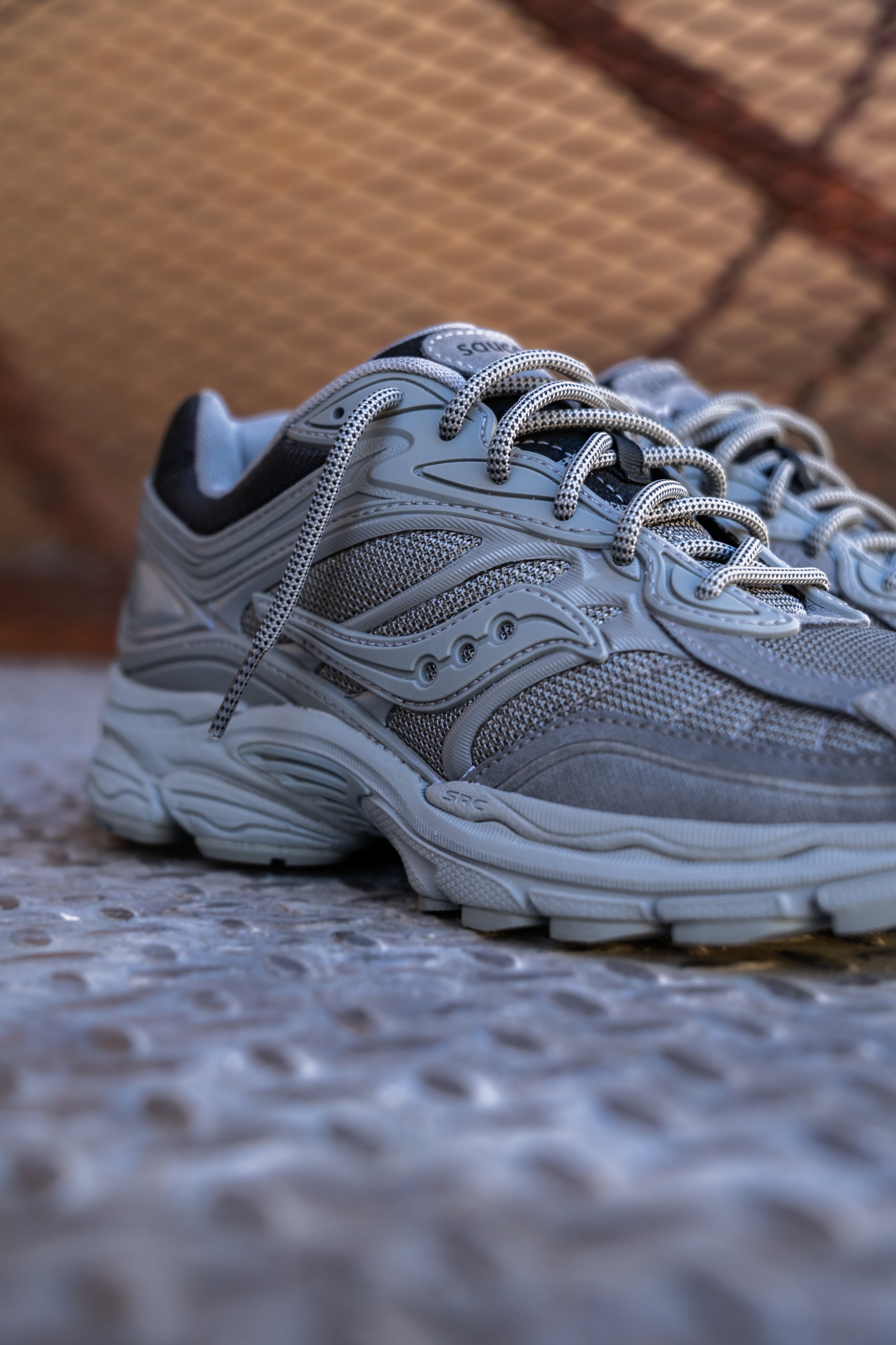 Mens Saucony ProGrid Omni 9 (Grey/Gris) - Saucony