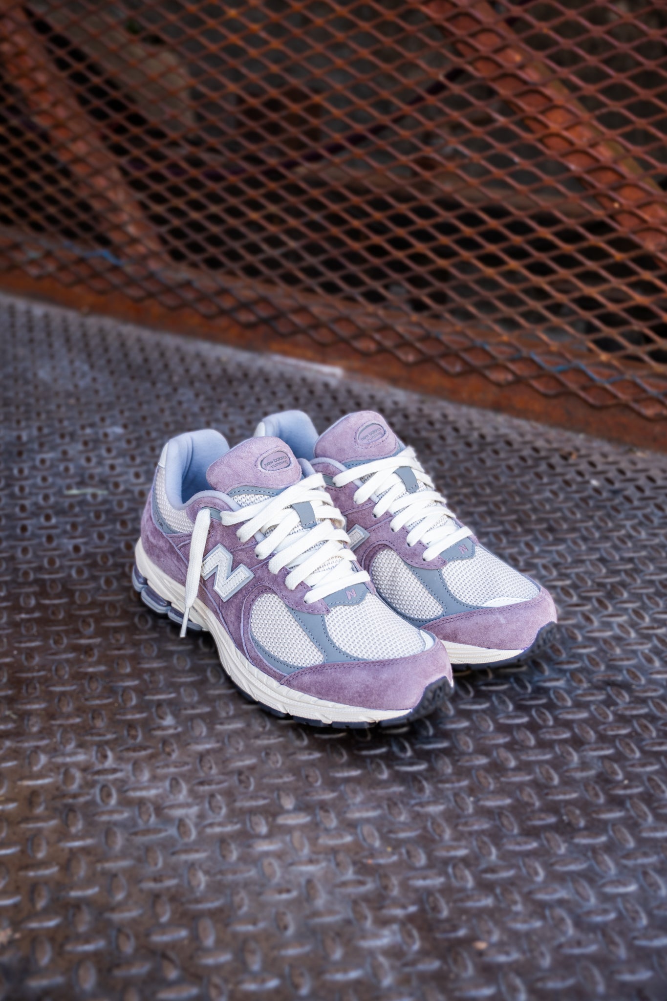 Mens New Balance 2002R (Ice Wine) - U2002RRB - New Balance