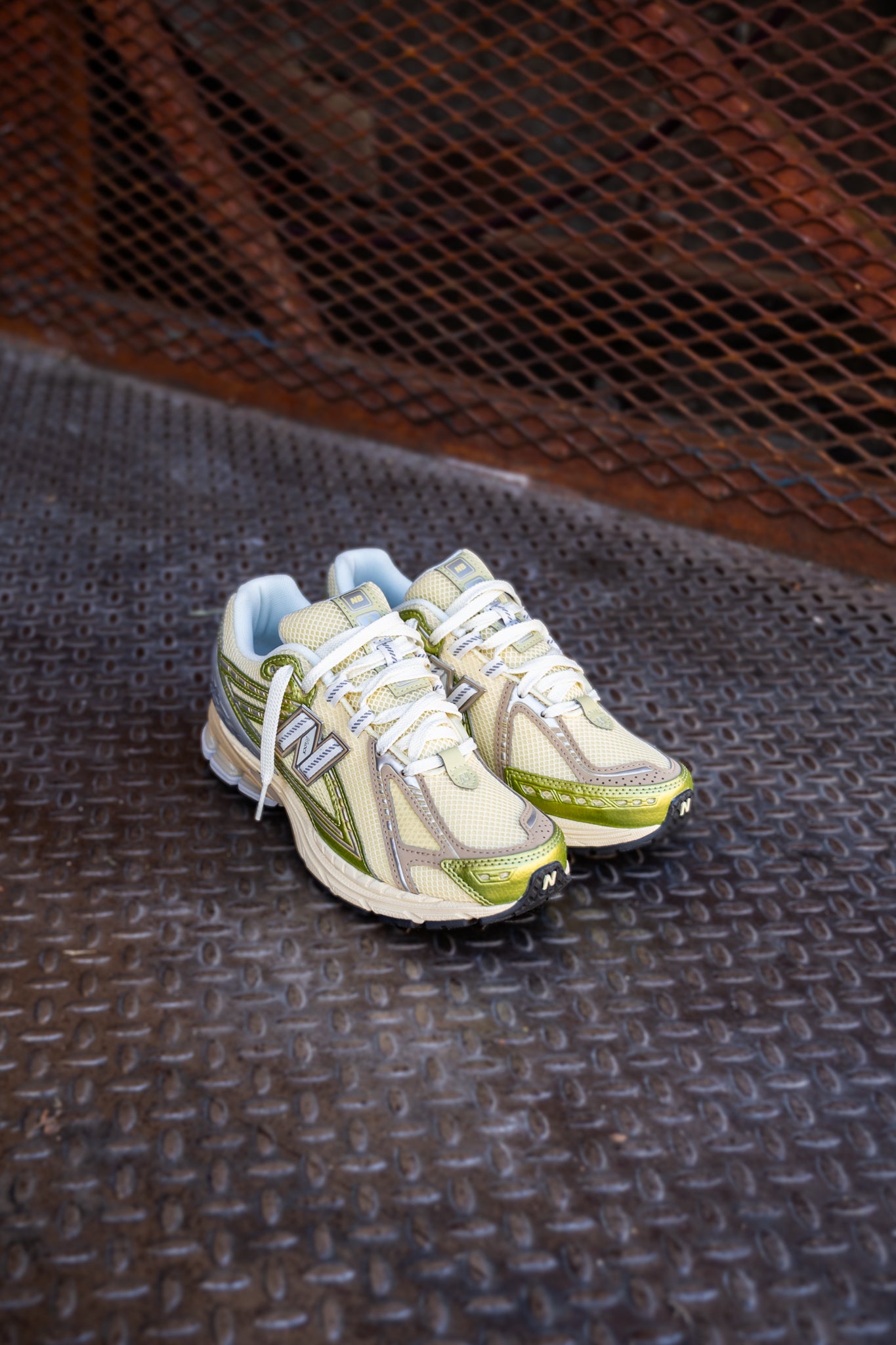 Mens New Balance 1906R (Green/Yellow) - U1906RND - New Balance