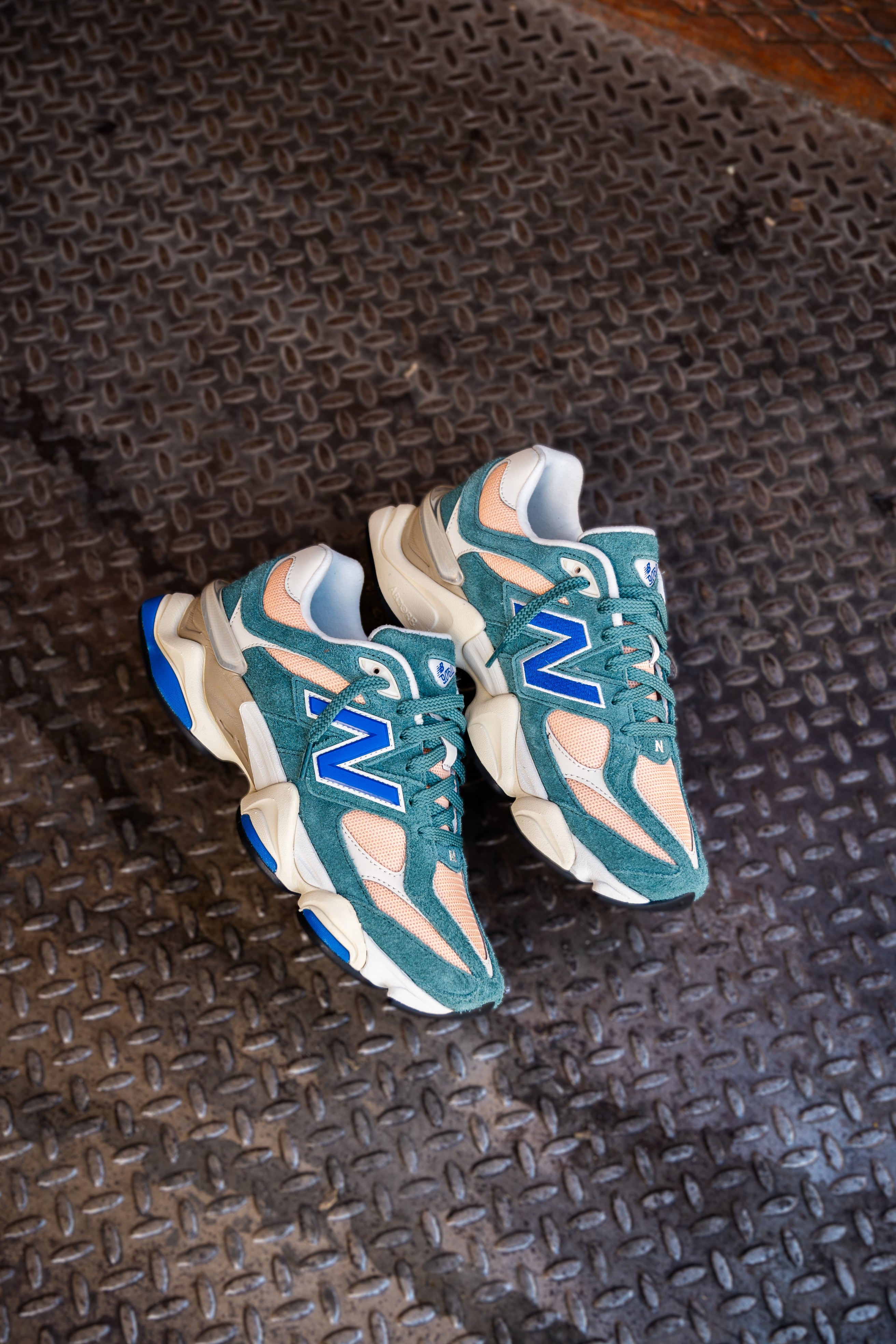 Mens New Balance 9060 (New Spruce) - U9060GEC - New Balance