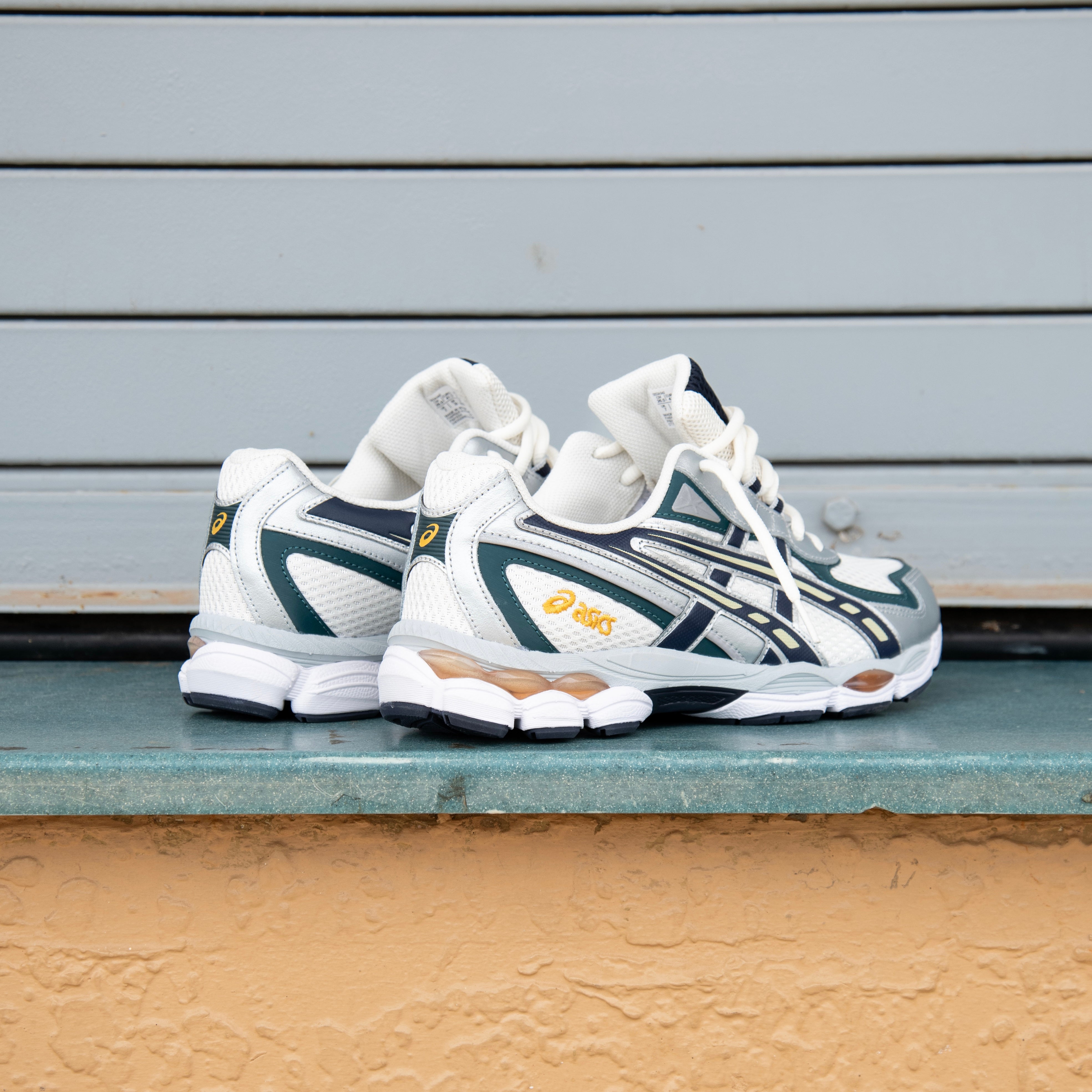 Mens Asics Gel-NYC 2055 (Cream/Midnight) - Asics