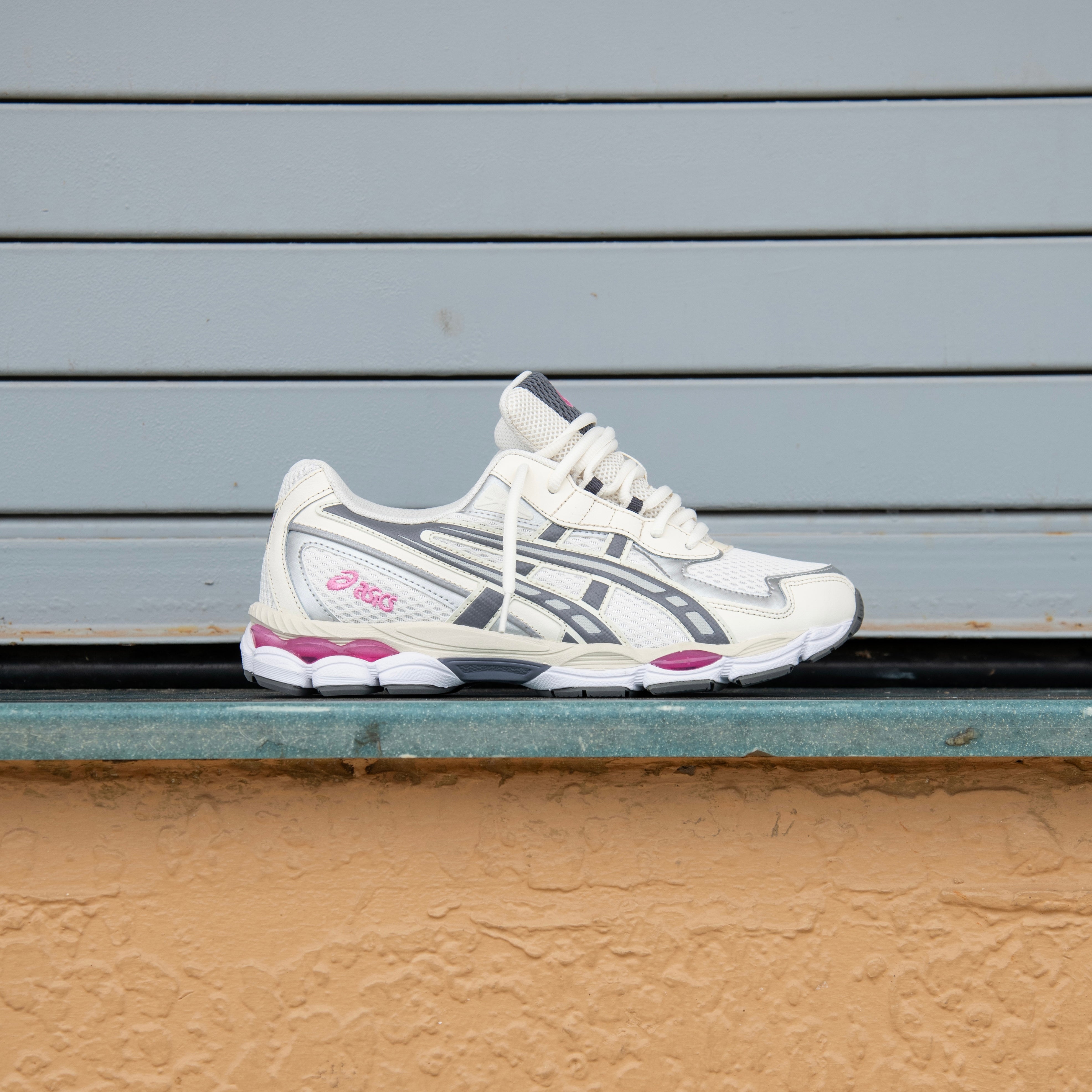 Mens Asics Gel-NYC 2055 (Cream/Carbon) - Asics