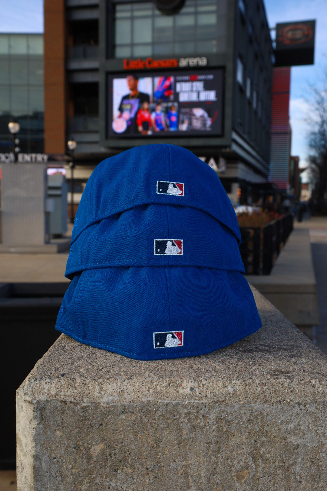 New Era Detroit Tigers 2006 World Series Side Patch Fitted (Royal/Black) - New Era