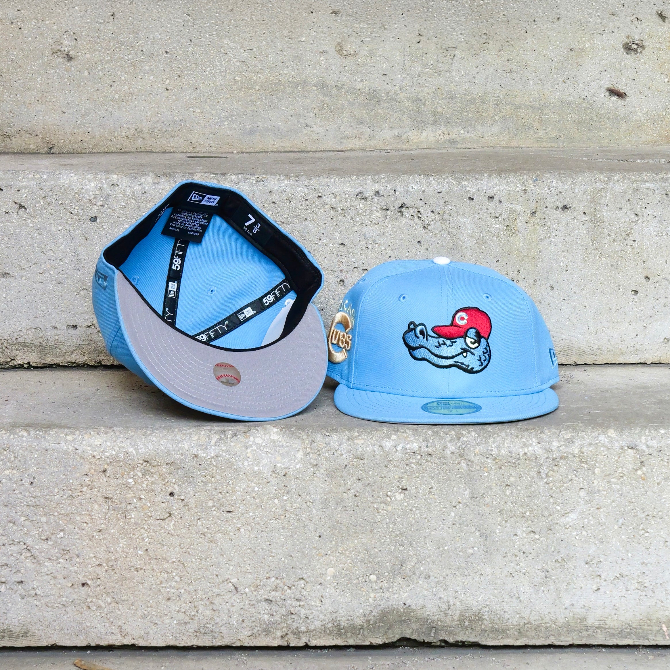 New Era Chicago Cubs Side Patch Fitted (Sky)