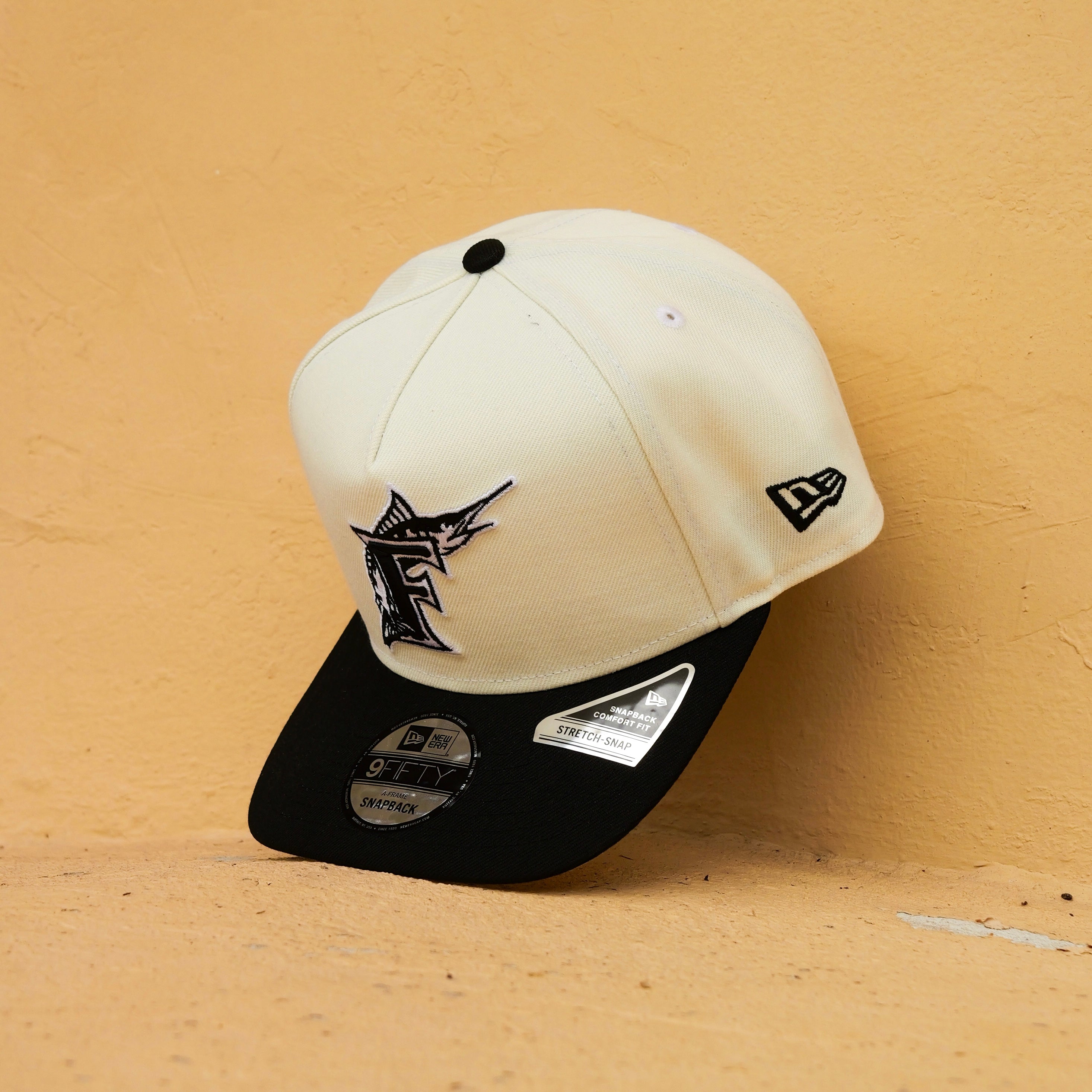 New Era Florida Marlins 10th Anniversary 9FIFTY A-Frame Snapback-(Cream/Black)
