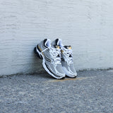 Mens Saucony ProGrid Omni 9 (Silver/Gold) - Saucony