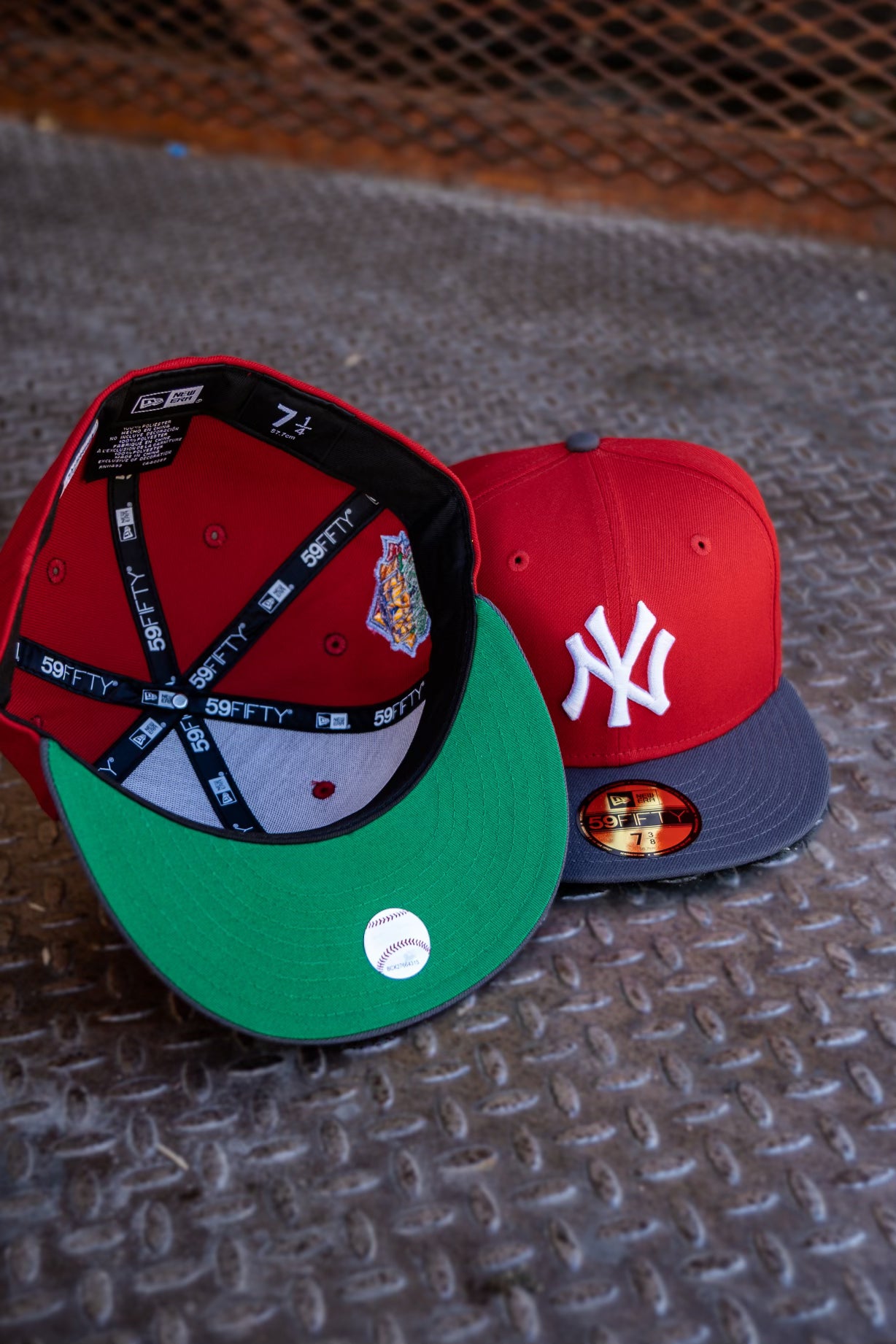 New Era New York Yankees 1999 World Series Green UV (Red/Graphite) 59Fifty Fitted