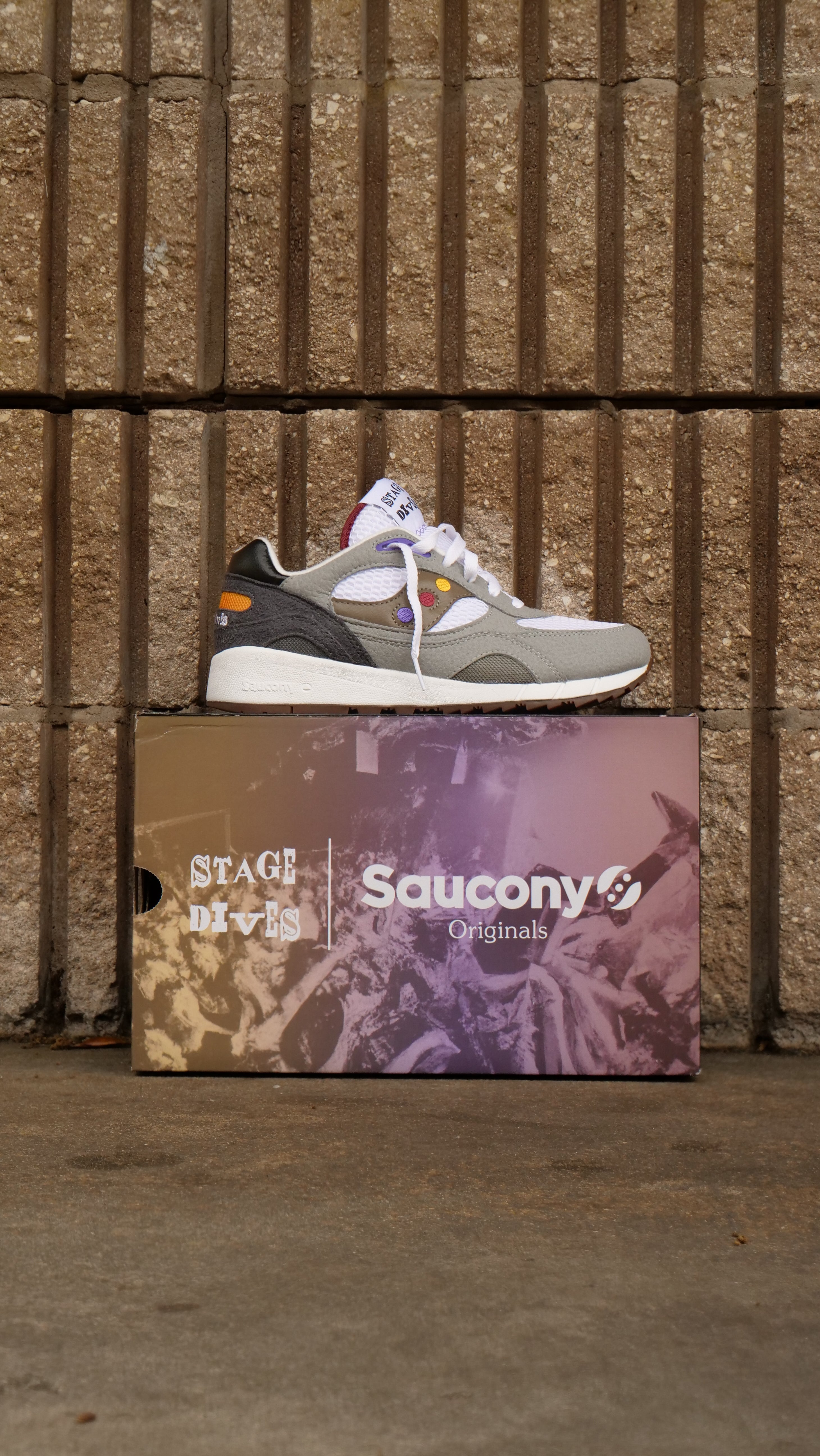 Mens Saucony & Friends Shadow 6000 (Stage Dive-High Fives) - Saucony