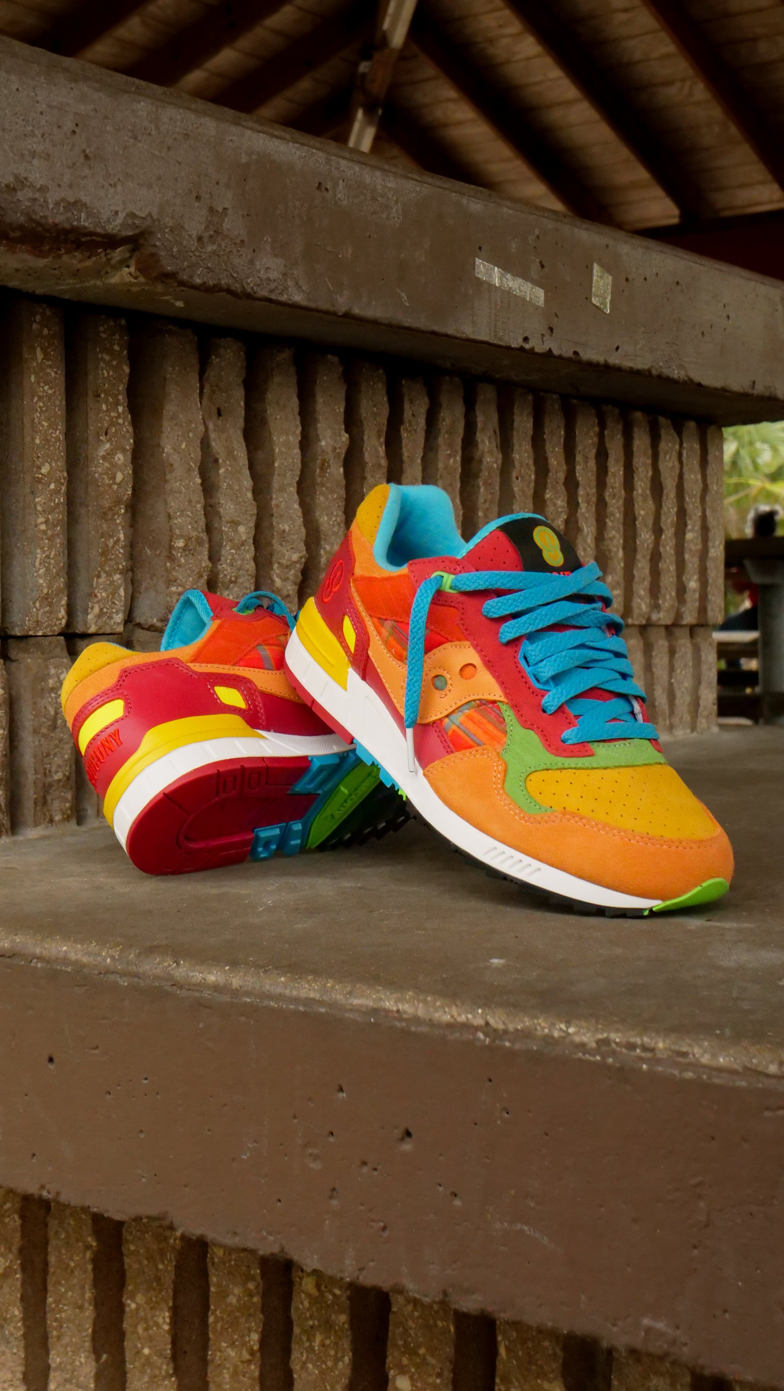 Mens Saucony & Friends Shadow 5000 (Bariole) - VIP Saucony