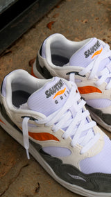 Mens Saucony Grid Shadow 2 Essential (White/Safety Orange) - Saucony