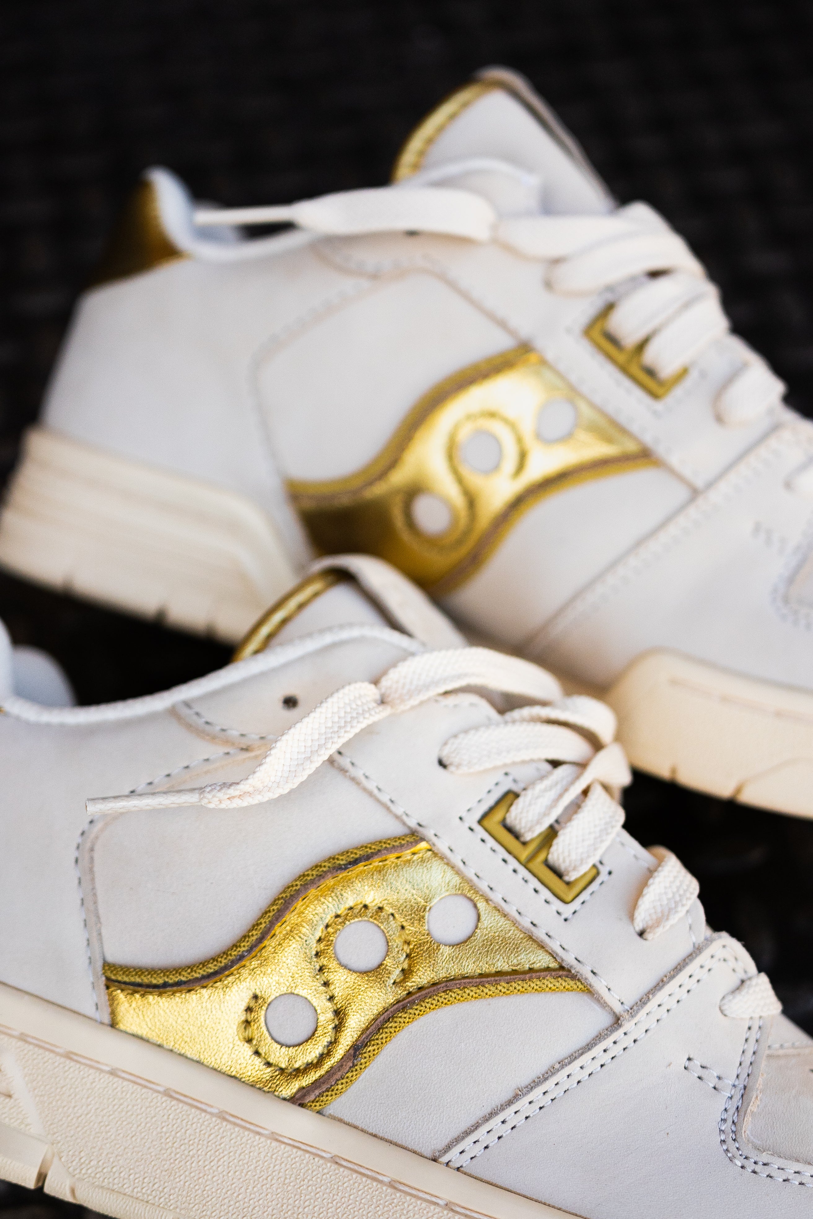 Mens Saucony Sonic Low (Cream/Gold) - Saucony