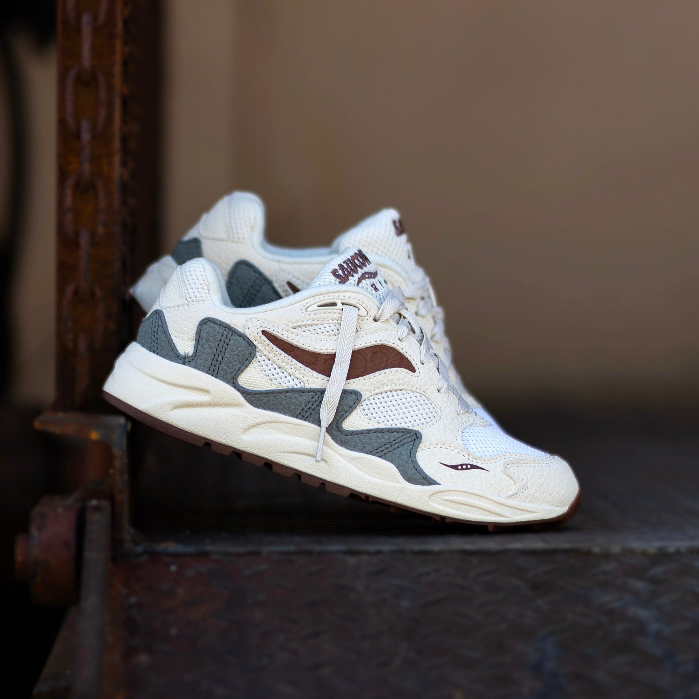 Mens Saucony Grid Shadow 2 (Sand/Brown) - Saucony