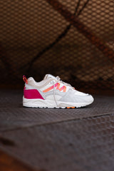 Karhu Fusion 2.0 (Foggy Dew/Hot Pink) - Karhu