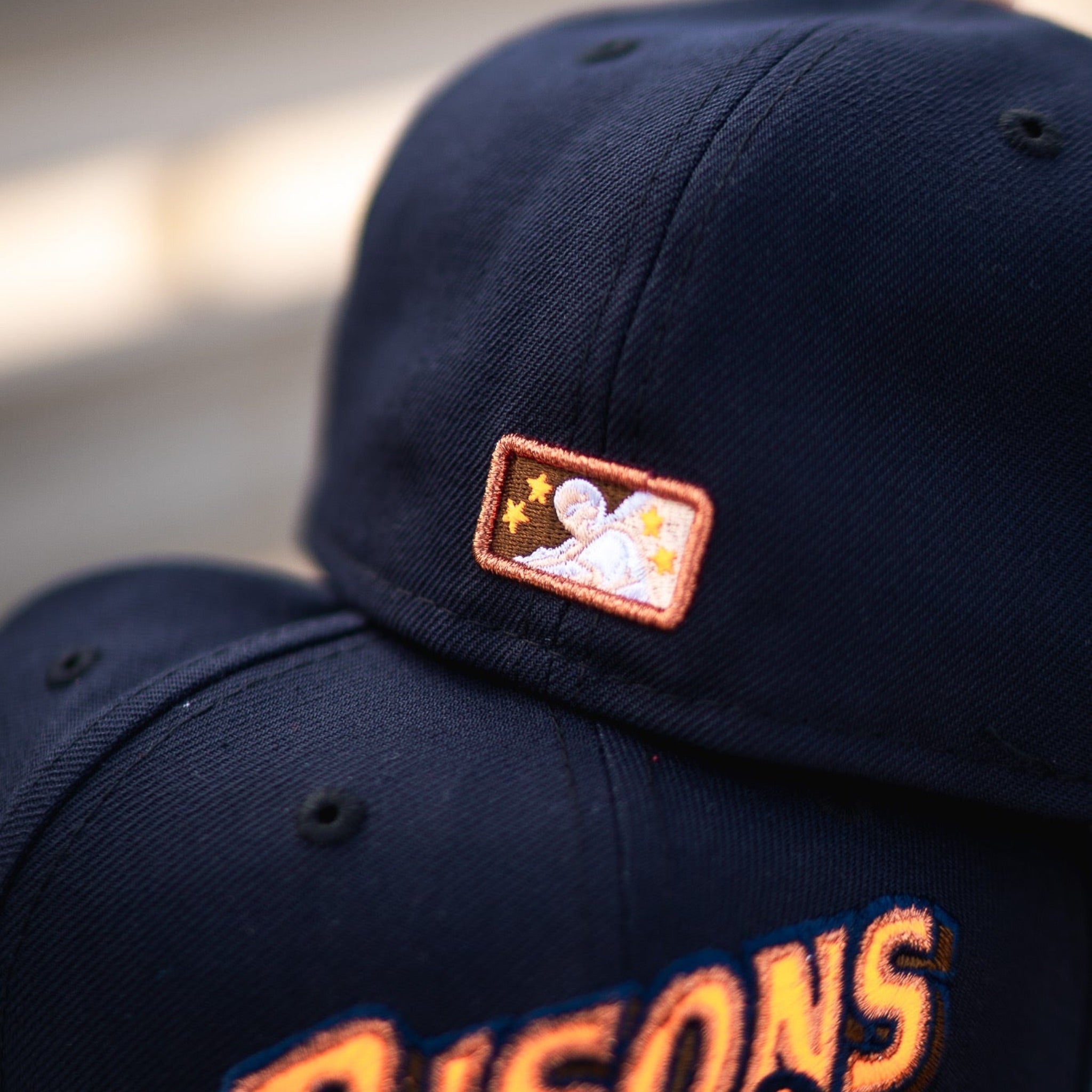 New Era Buffalo Bisons Peach UV (Navy/Peanut) - New Era