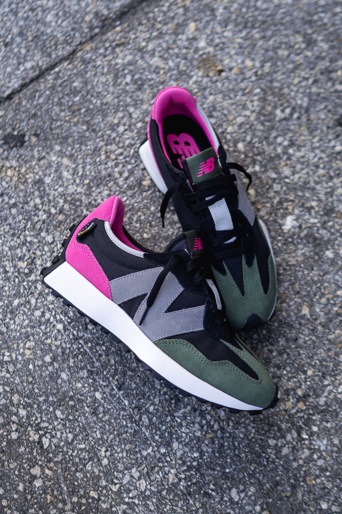 New Balance 327 (Poison Ivy) - MS327WR1 - New Balance